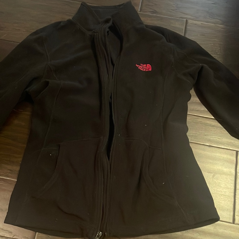 black north face jacket